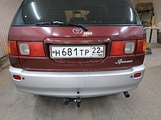 Фаркоп Toyota Ipsum 1996-2001