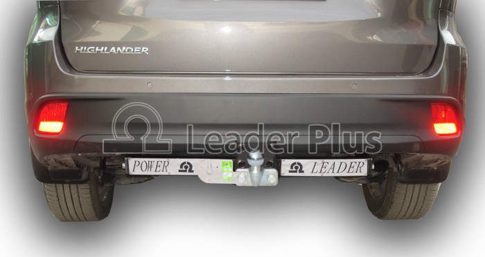 Фаркоп для TOYOTA HIGHLANDER (XU50) 2013-... (С НЕРЖАВЕЮЩЕЙ ПЛАСТИНОЙ)