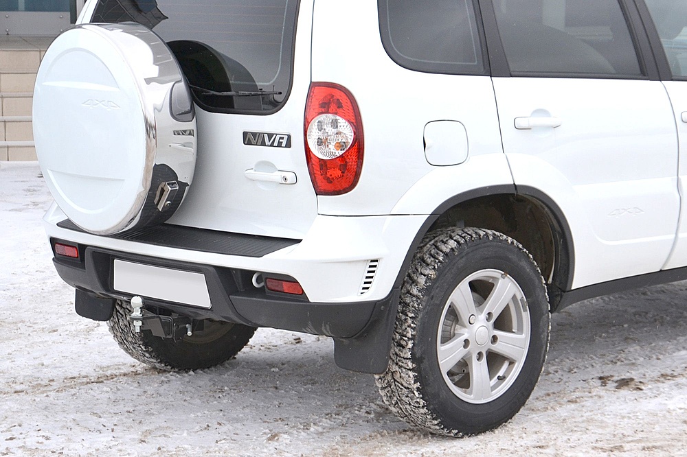 Фаркоп CHEVROLET Niva 2009-20/ LADA Niva 2020-/ LADA NIVA Travel 2021- съемный квадрат