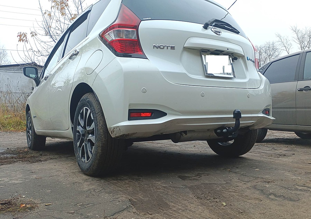 Фаркоп Nissan Note хэтч. 5 дверей 2012-2020