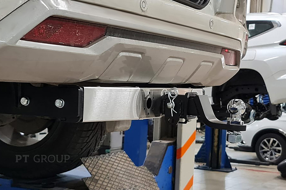 Фаркоп Mitsubishi Pajero Sport 2021- съемный квадрат